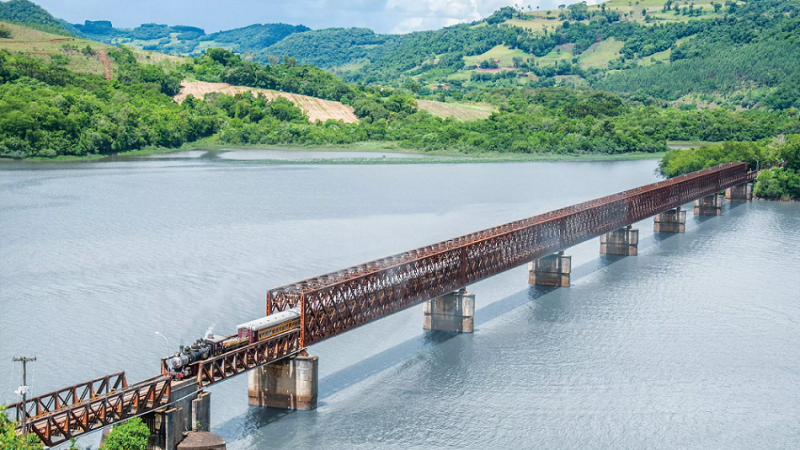 Trem das Termas recebe jornalistas do 39º Congresso Nacional da Abrajet