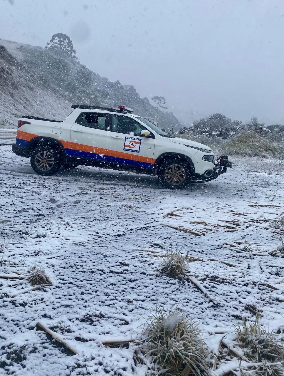 O primeiro abraço da neve: uma madrugada inesquecível na Serra catarinense