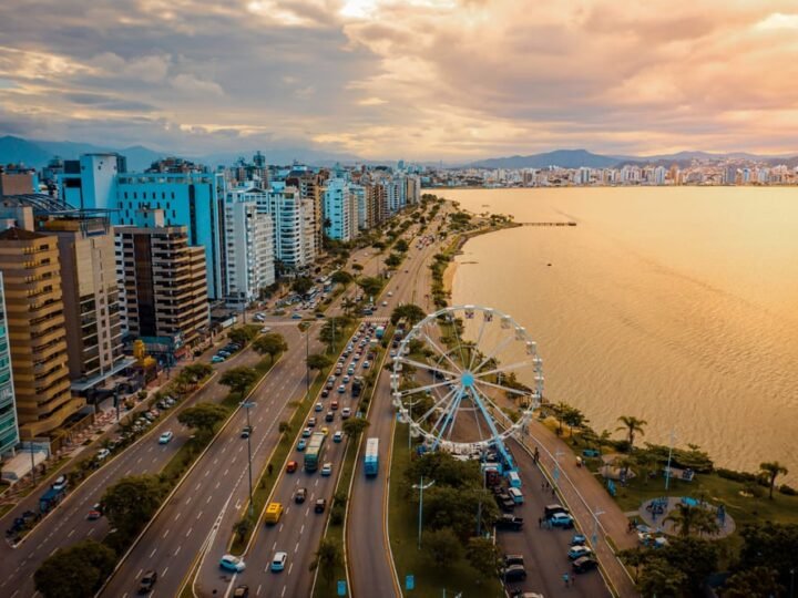 Florianópolis firma parceria inédita com o Airbnb para fortalecer o turismo