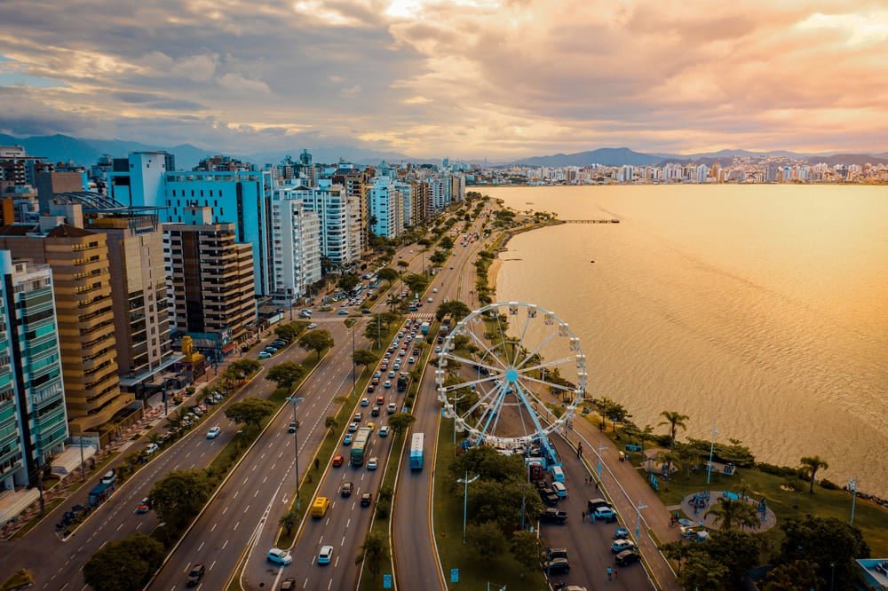 Florianópolis firma parceria inédita com o Airbnb para fortalecer o turismo
