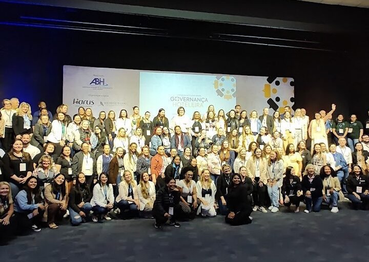 1º Encontro Catarinense de Governança Hoteleira reúne profissionais de todo o estado no Costão do Santinho