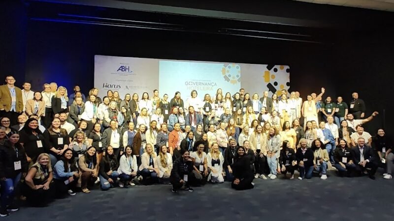 1º Encontro Catarinense de Governança Hoteleira reúne profissionais de todo o estado no Costão do Santinho