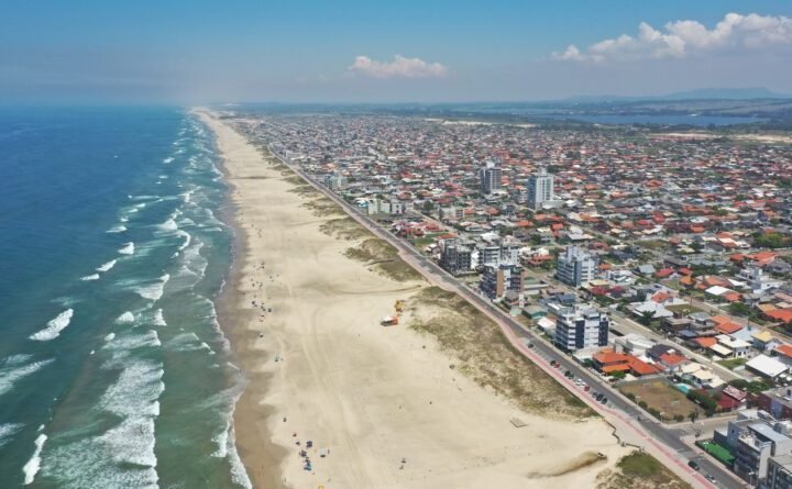 Balneário Rincão aposta em esporte, música e tradição para movimentar o verão até fevereiro de 2026