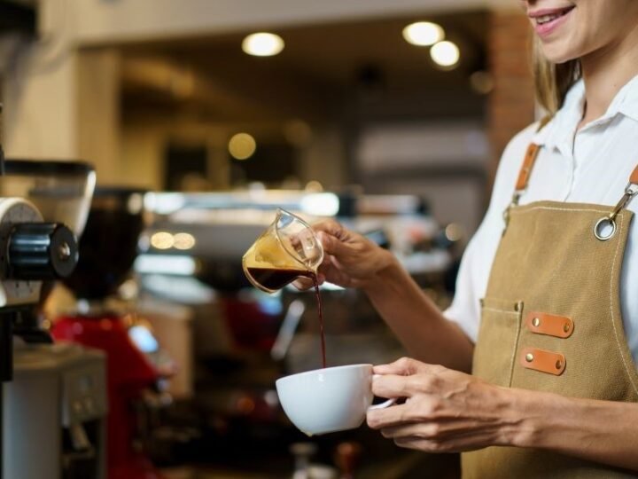 Quando o verão traz chuva: o que fazer nos dias nublados de férias