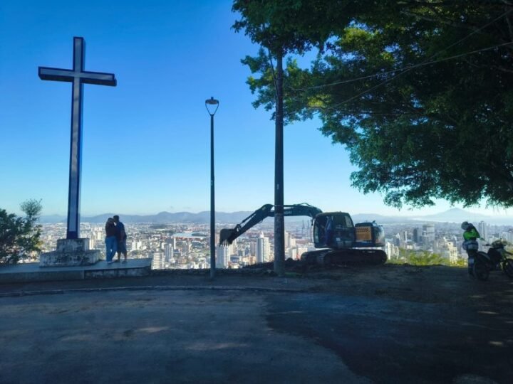 Um novo ângulo para ver o mar: mirante promete virar destaque no Litoral Norte de SC