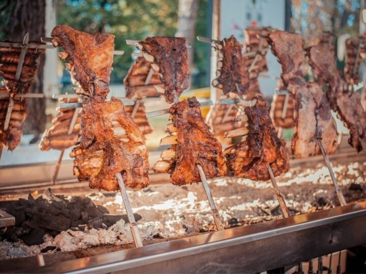 Com 26 toneladas de carne, 45 mil pessoas e tentativa de recorde mundial, ASSAFEST busca projetar Paraná no cenário dos festivais gastronômicos